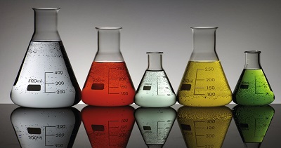 cairan-slip-additive-1 Wadah Makmur Kencana - Pengertian & Kegunaan Slip Additives dalam Industri Plastik